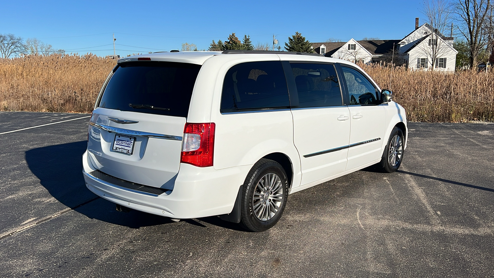 2014 Chrysler Town Country Touring-L 3