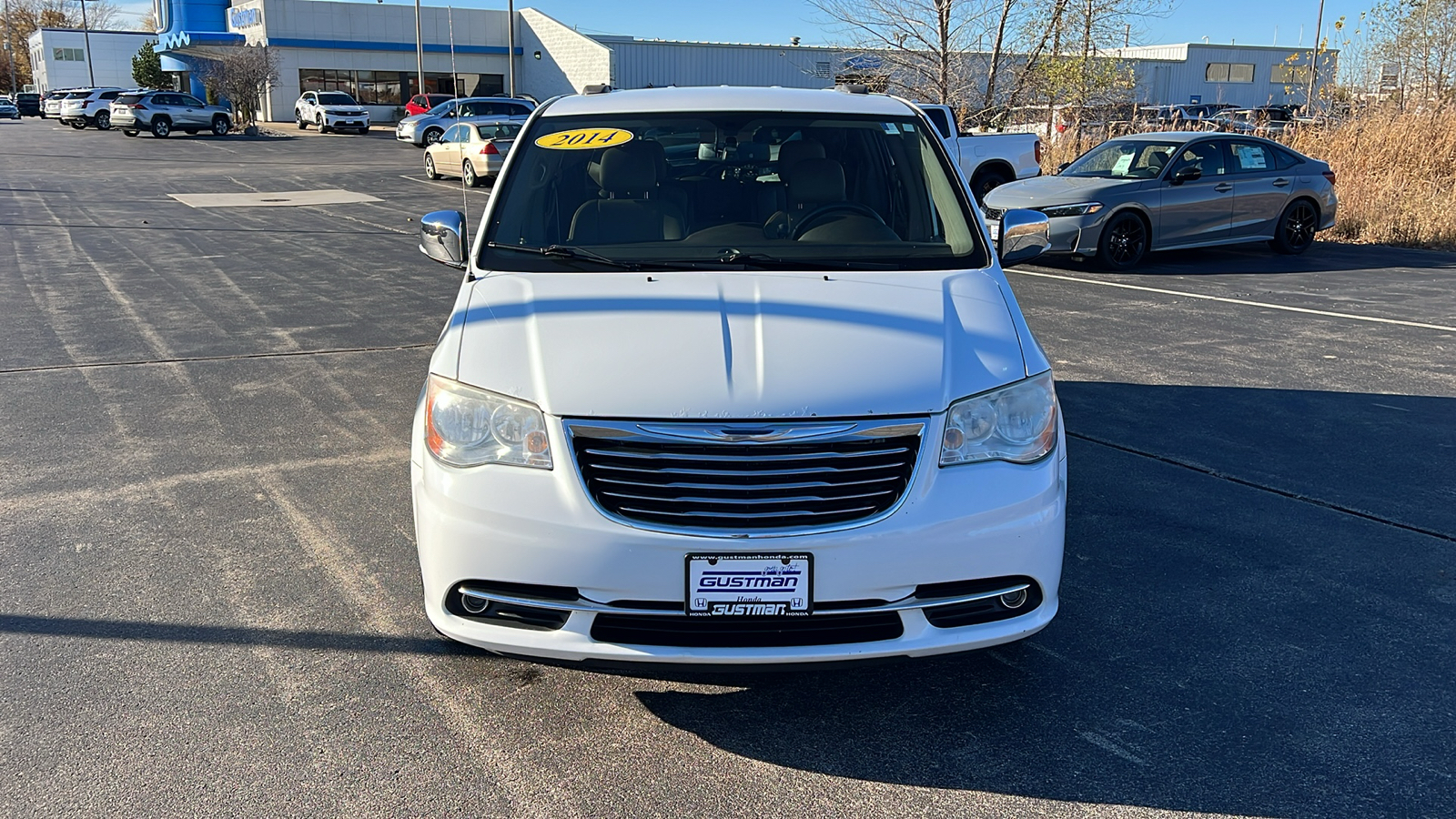 2014 Chrysler Town Country Touring-L 32