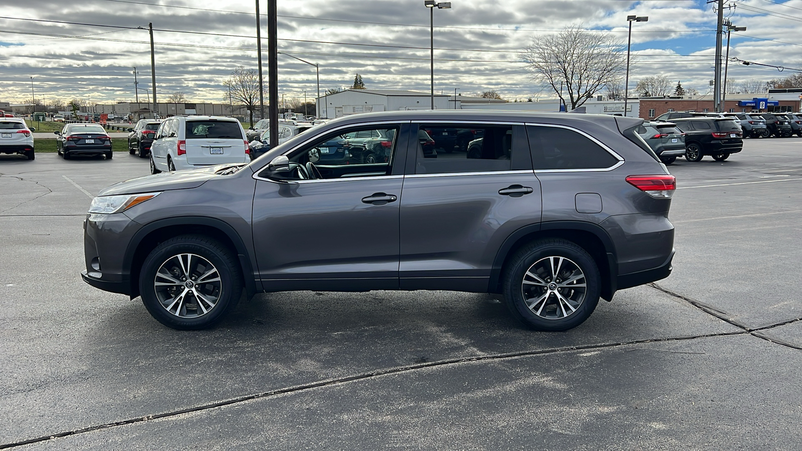 2018 Toyota Highlander  6