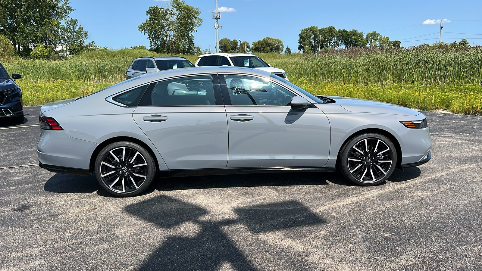 2024 Honda Accord Hybrid Touring 2