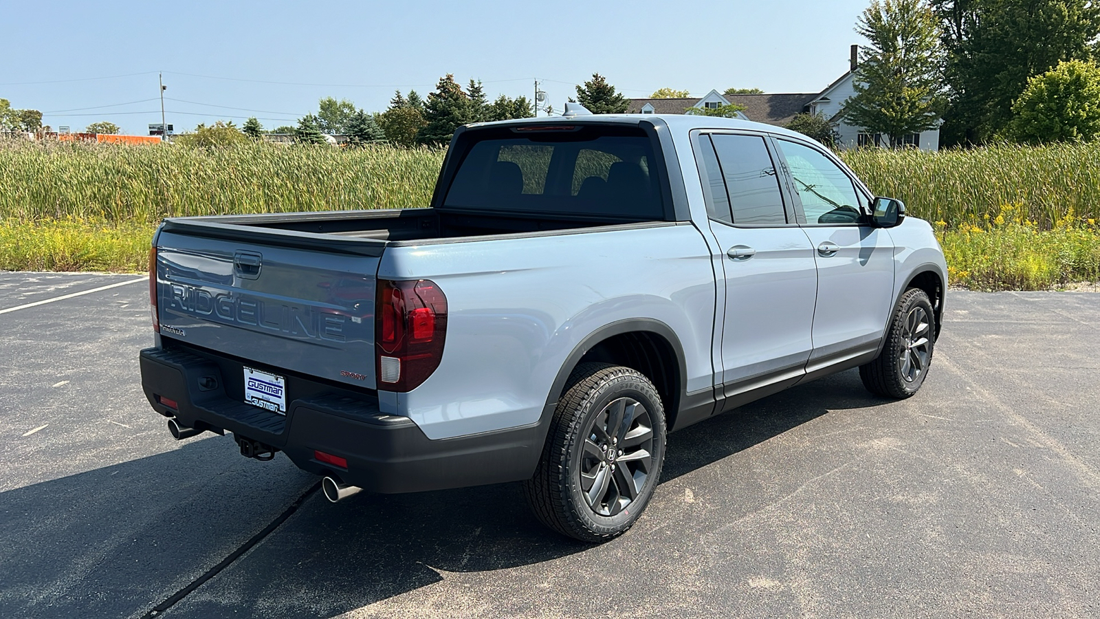 2025 Honda Ridgeline Sport 3