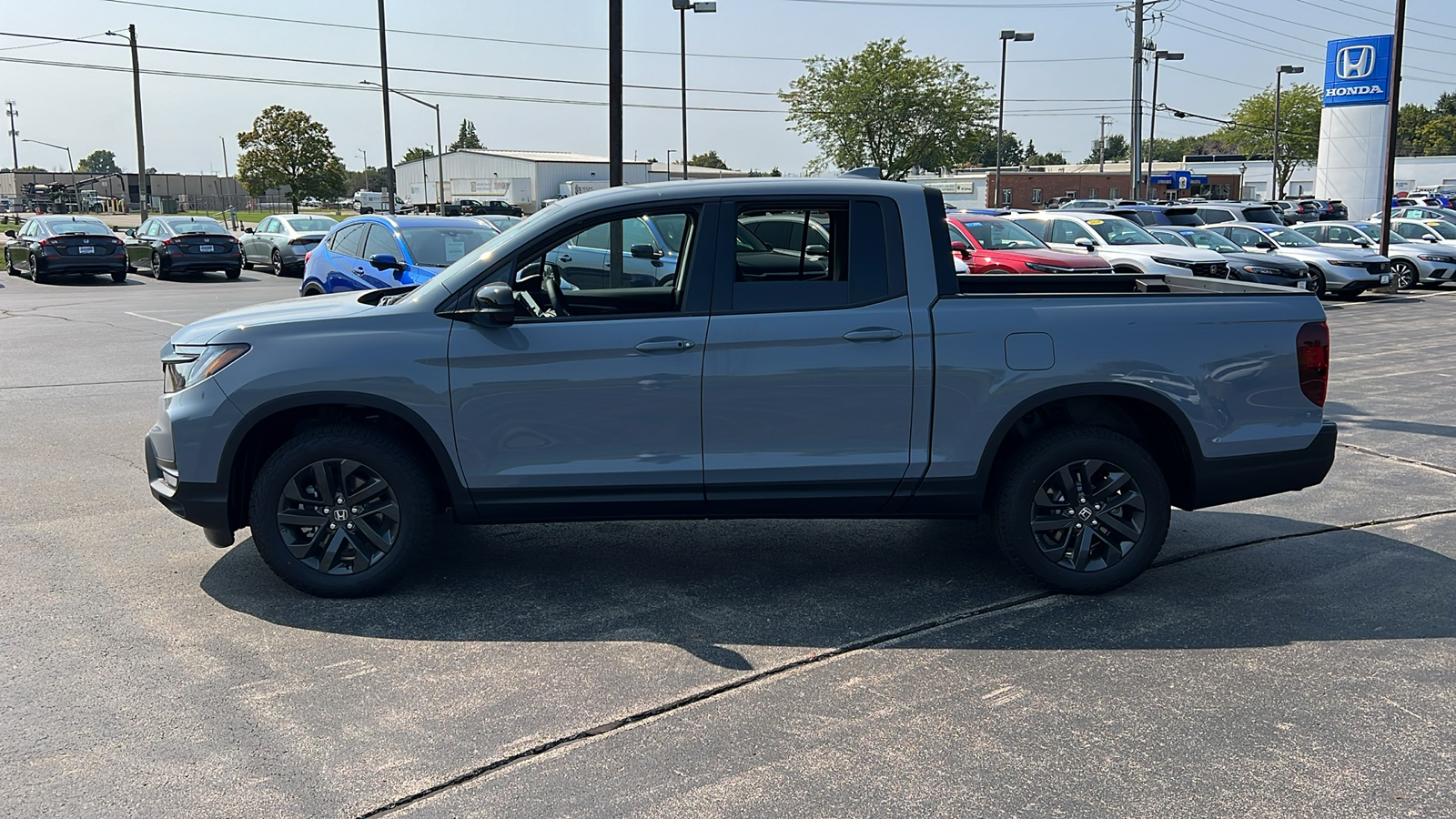 2025 Honda Ridgeline Sport 6