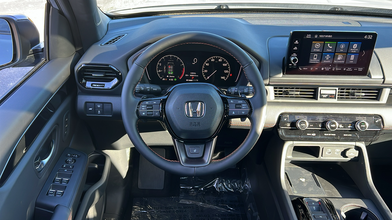 2025 Honda Pilot TrailSport 9