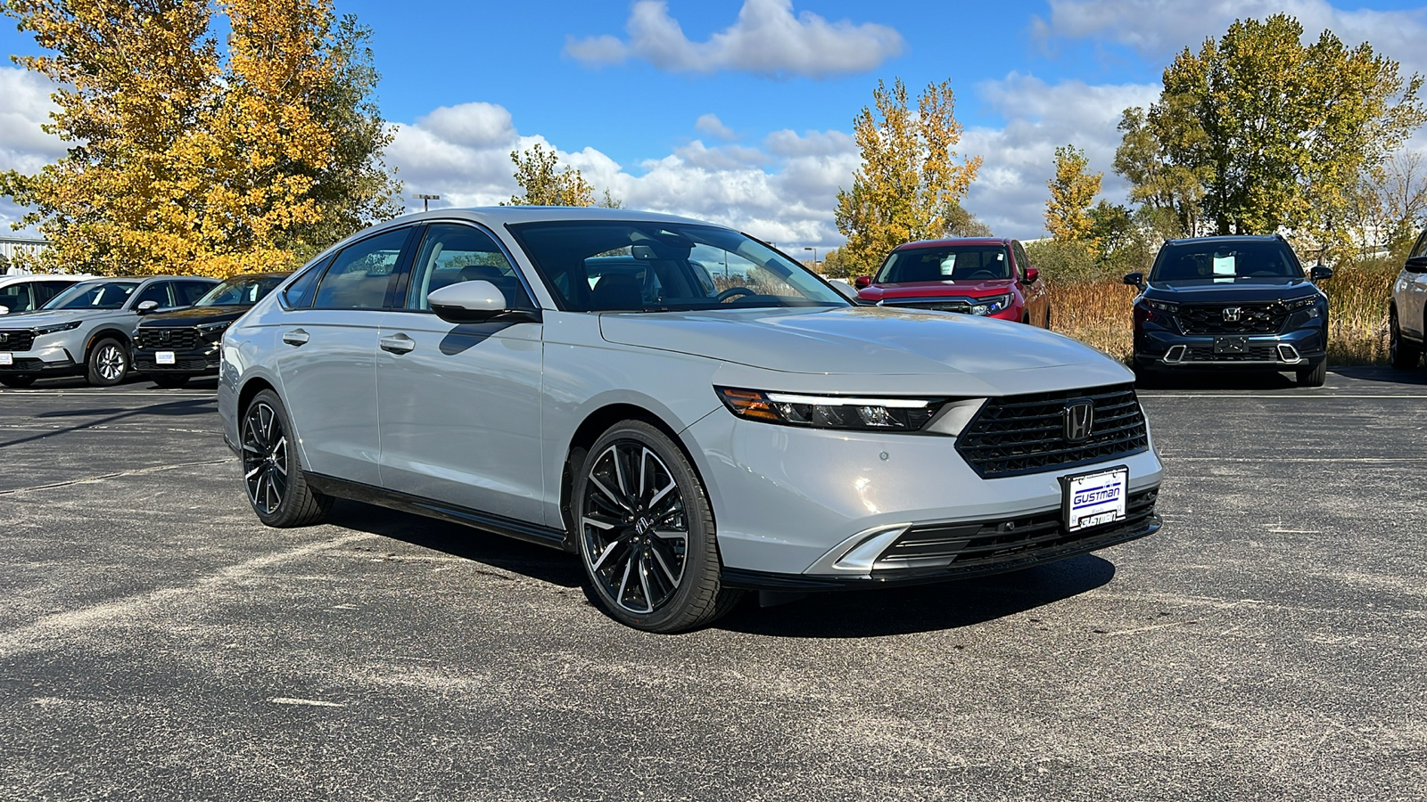 2025 Honda Accord Hybrid Touring 1