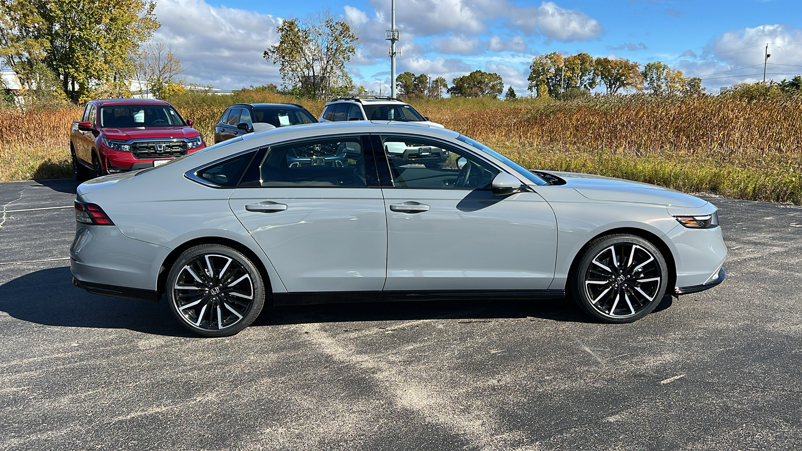 2025 Honda Accord Hybrid Touring 2