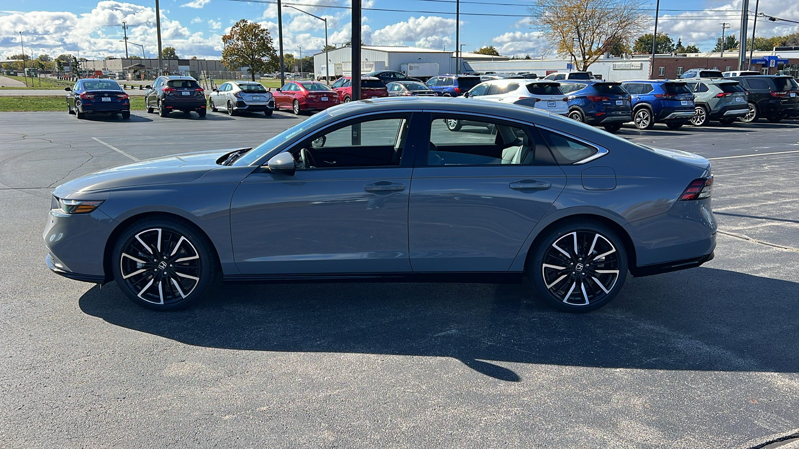 2025 Honda Accord Hybrid Touring 6