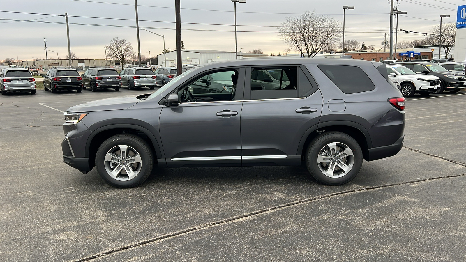 2025 Honda Pilot EX-L 6