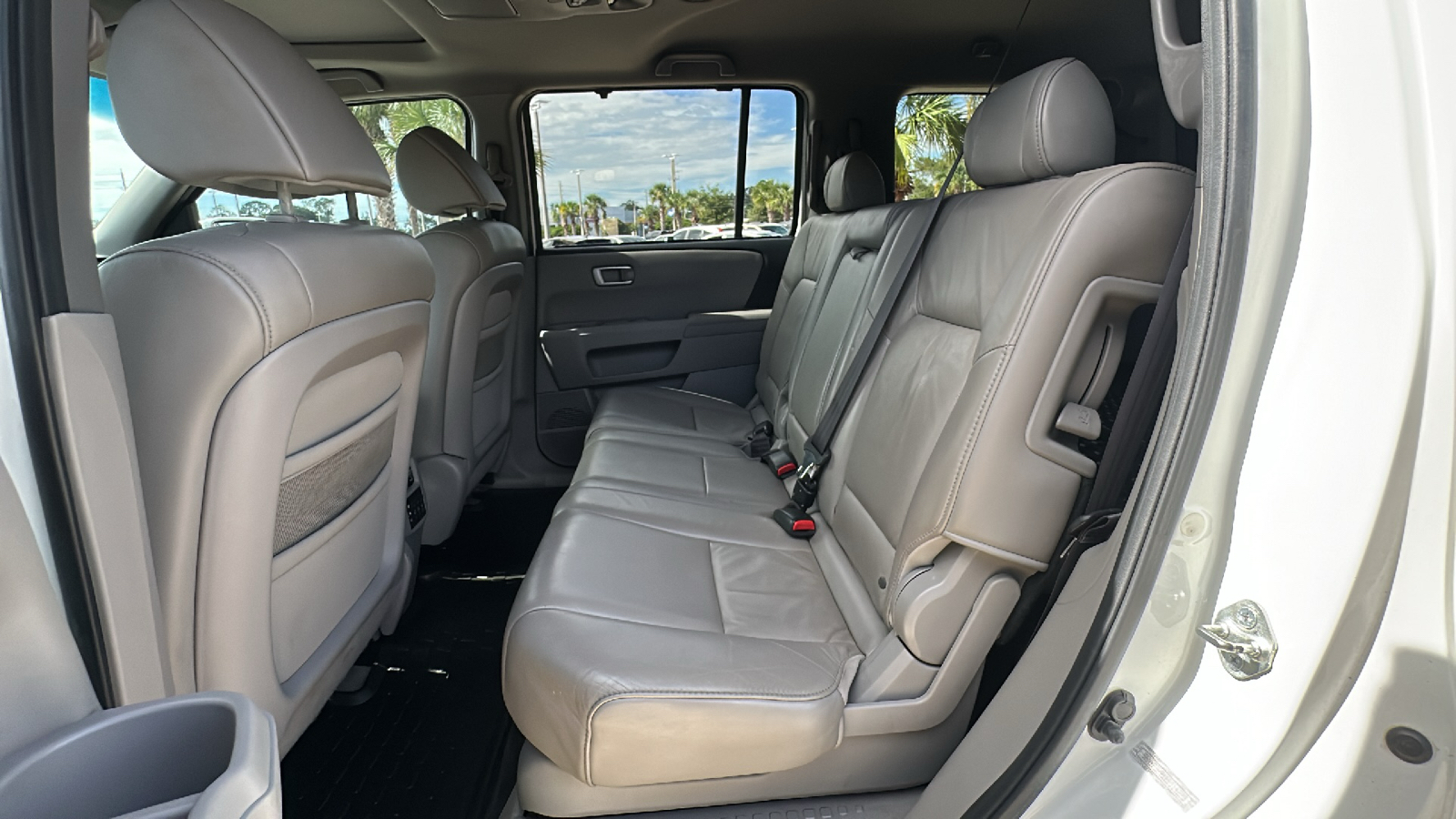 2011 Honda Pilot Touring 17