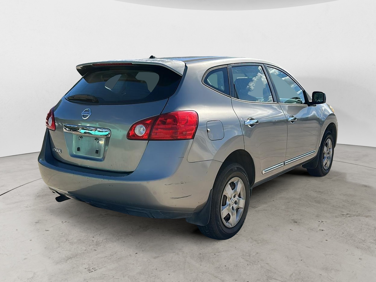 2011 Nissan Rogue S 5