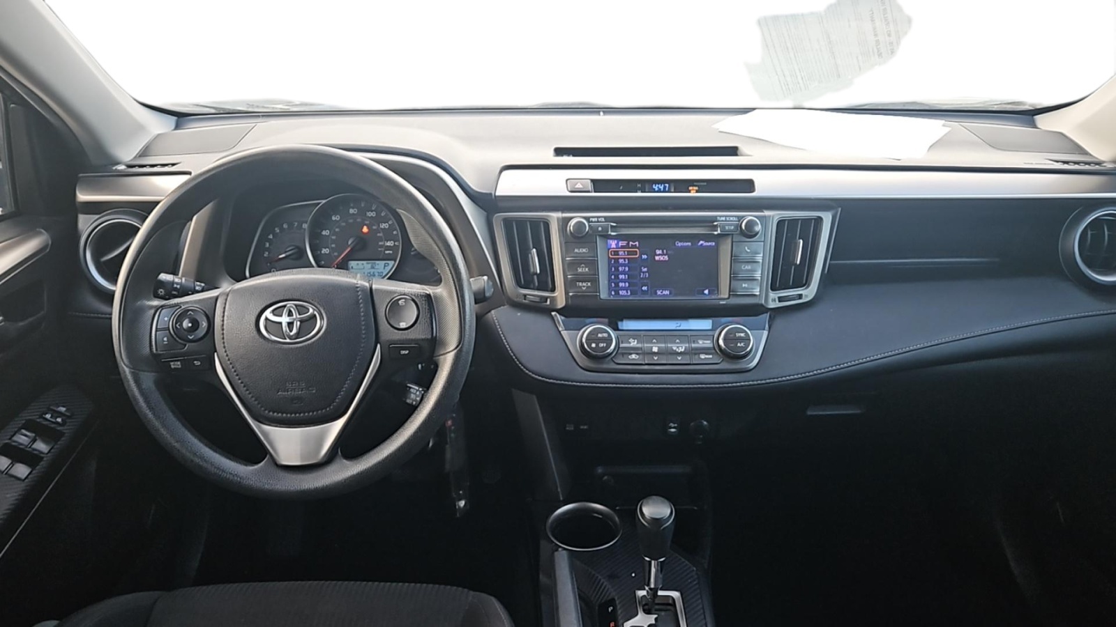 2013 Toyota RAV4 XLE 9