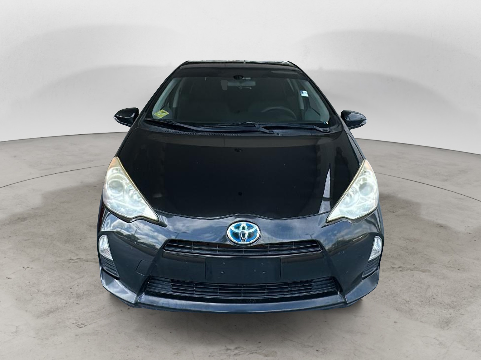 2014 Toyota Prius c Four 2