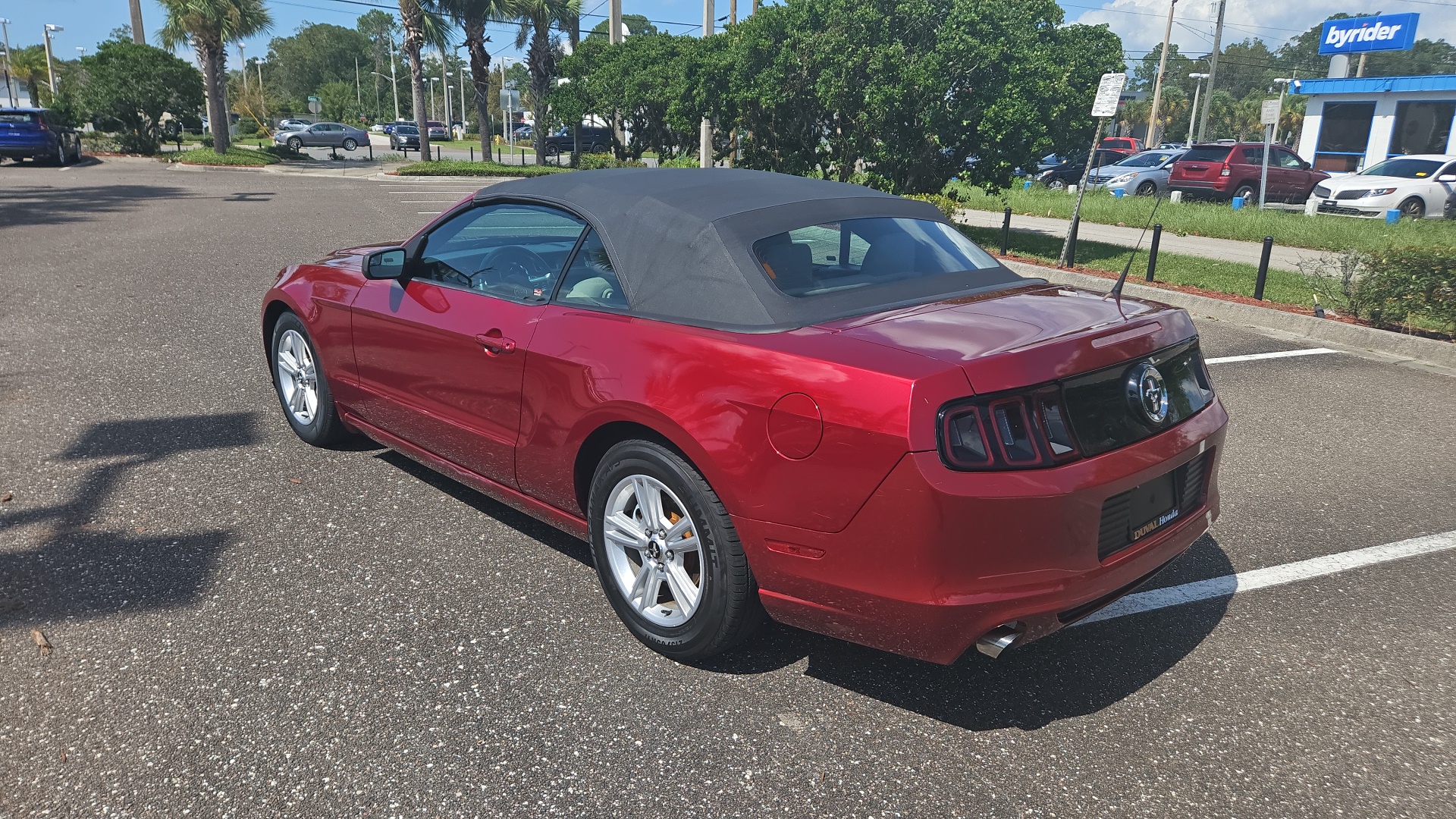 2014 Ford Mustang V6 18