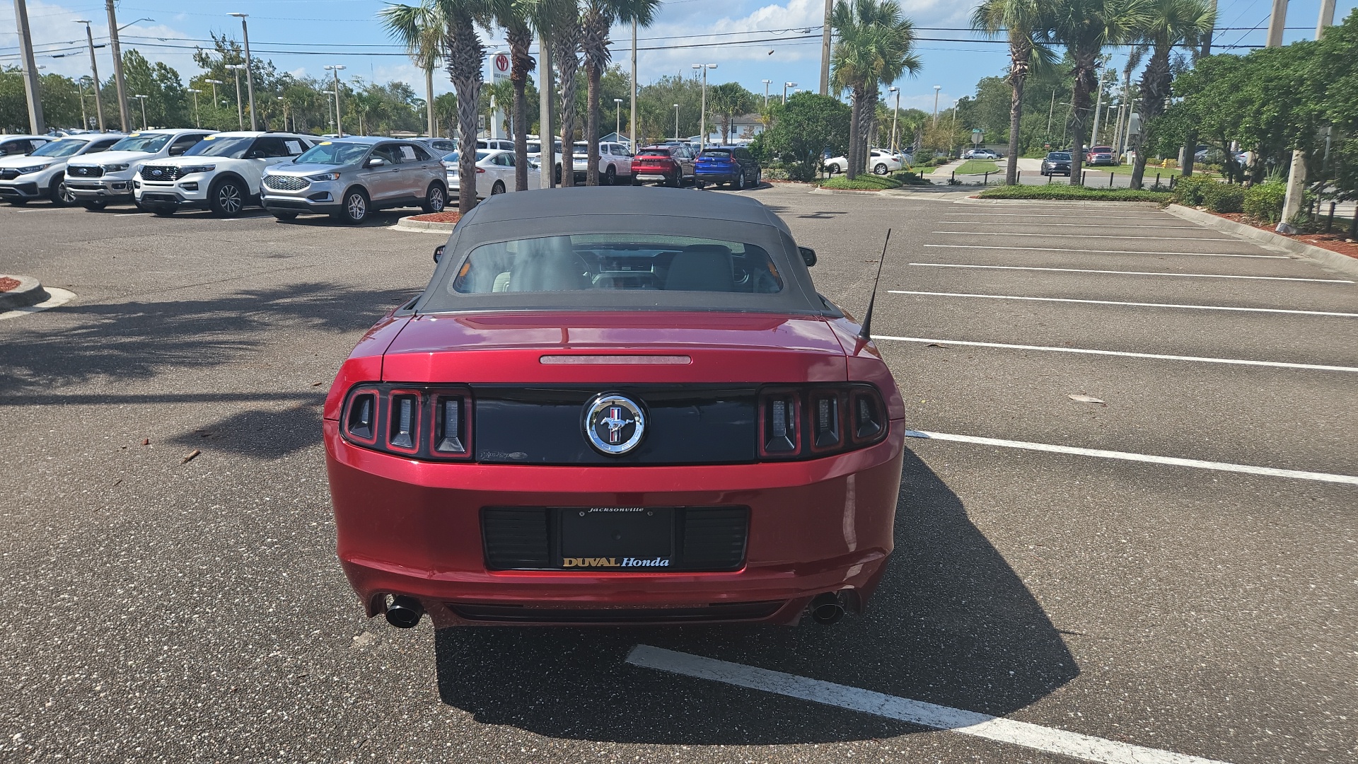 2014 Ford Mustang V6 19