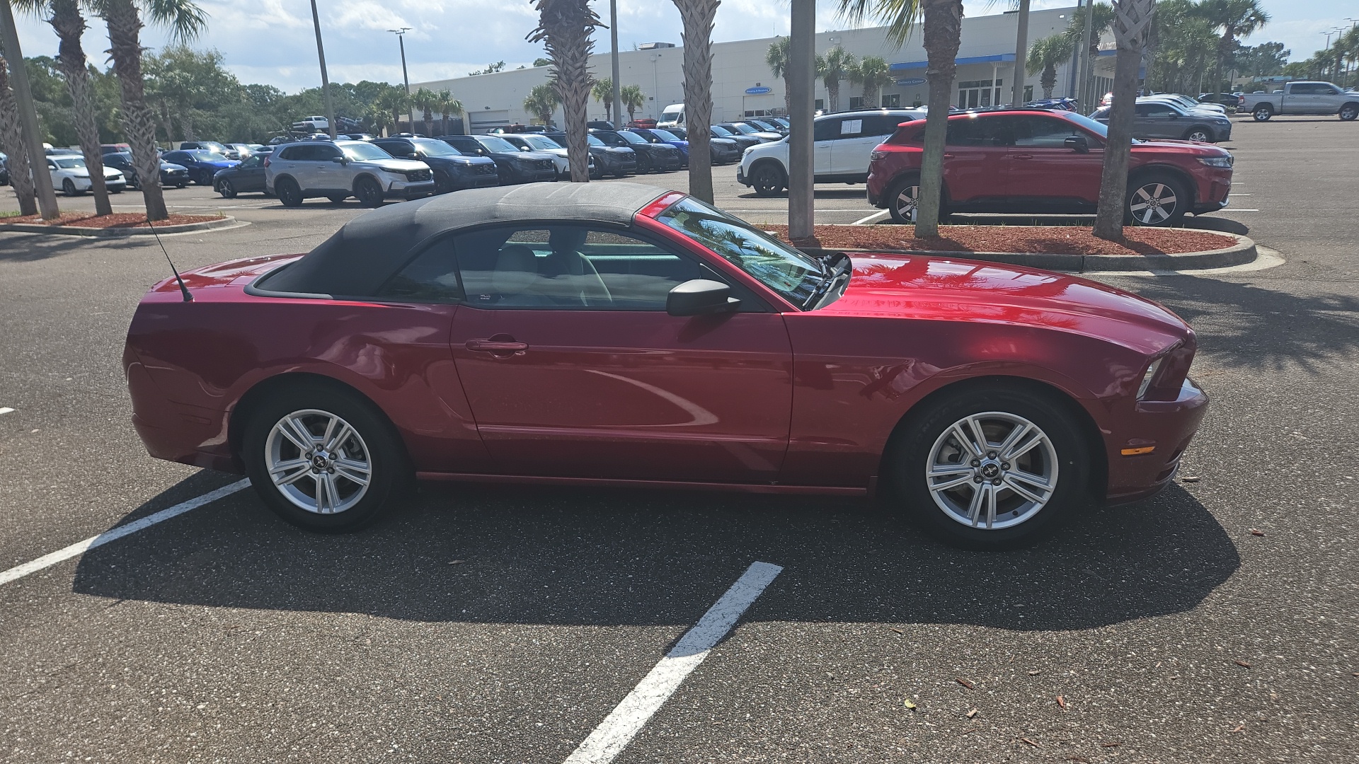 2014 Ford Mustang V6 21