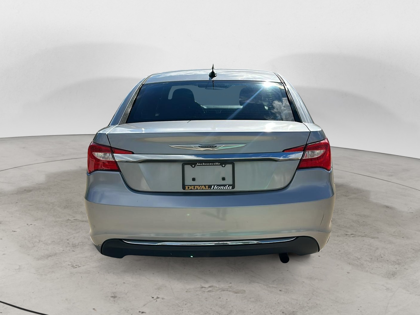 2014 Chrysler 200 Touring 4