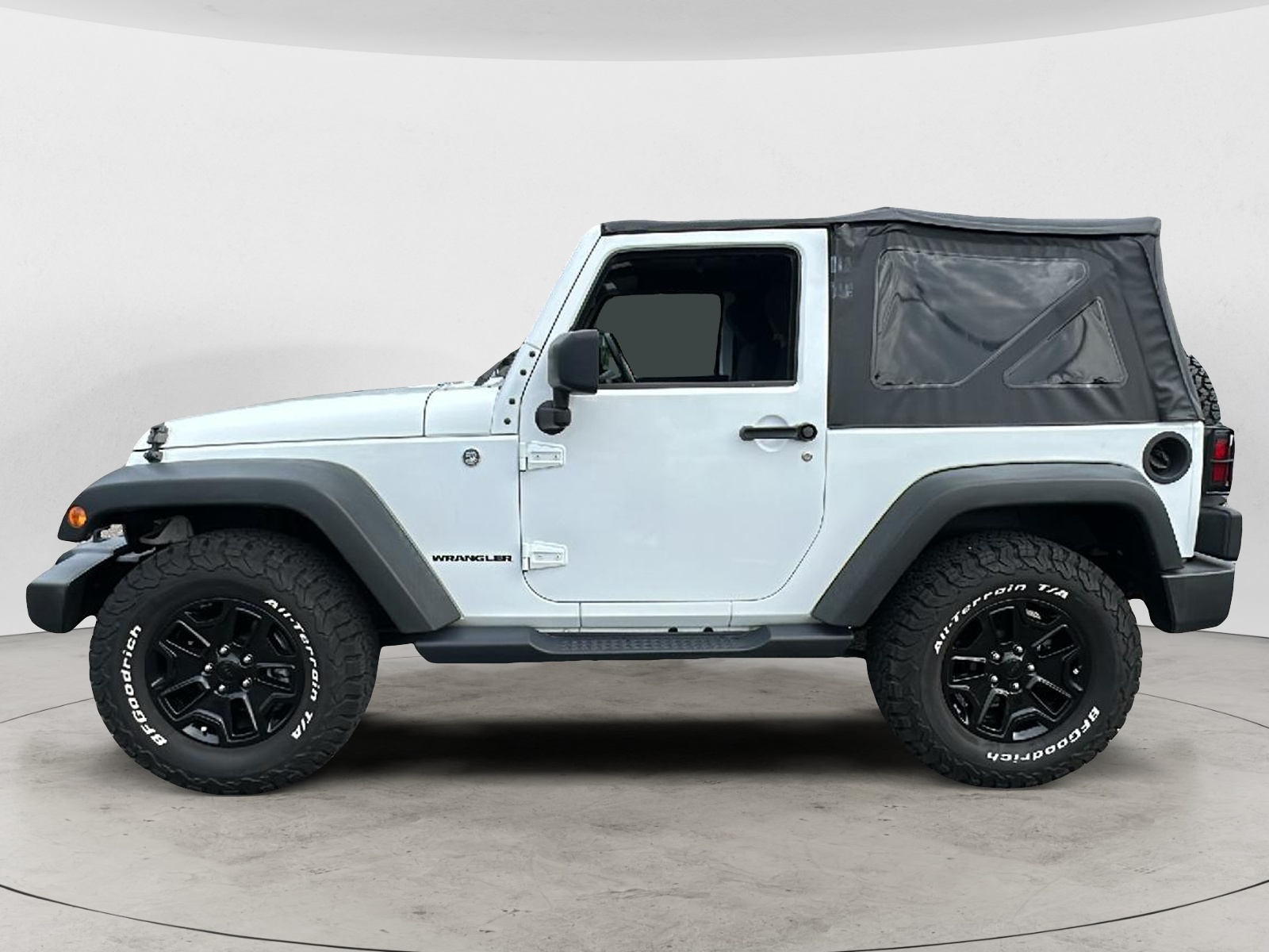 2015 Jeep Wrangler Willys Wheeler 2