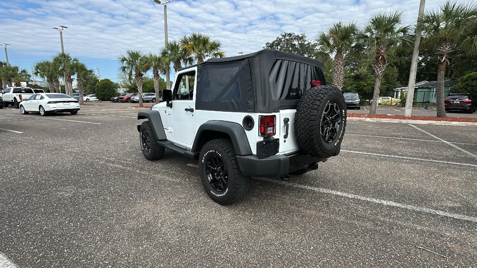 2015 Jeep Wrangler Willys Wheeler 3