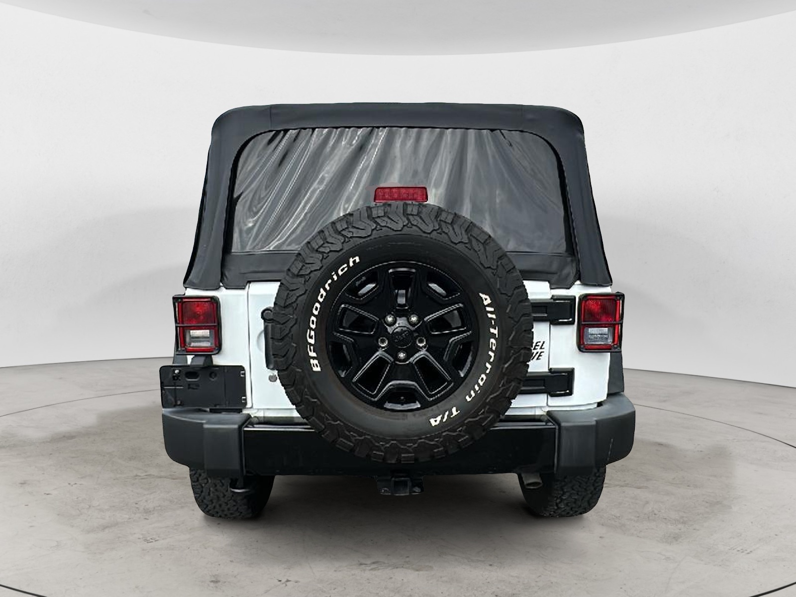 2015 Jeep Wrangler Willys Wheeler 4