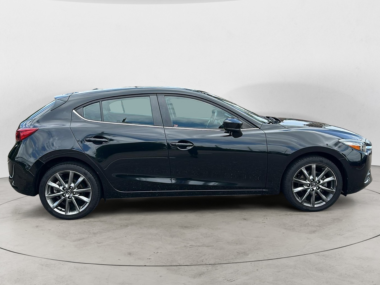 2018 Mazda Mazda3 Touring 8