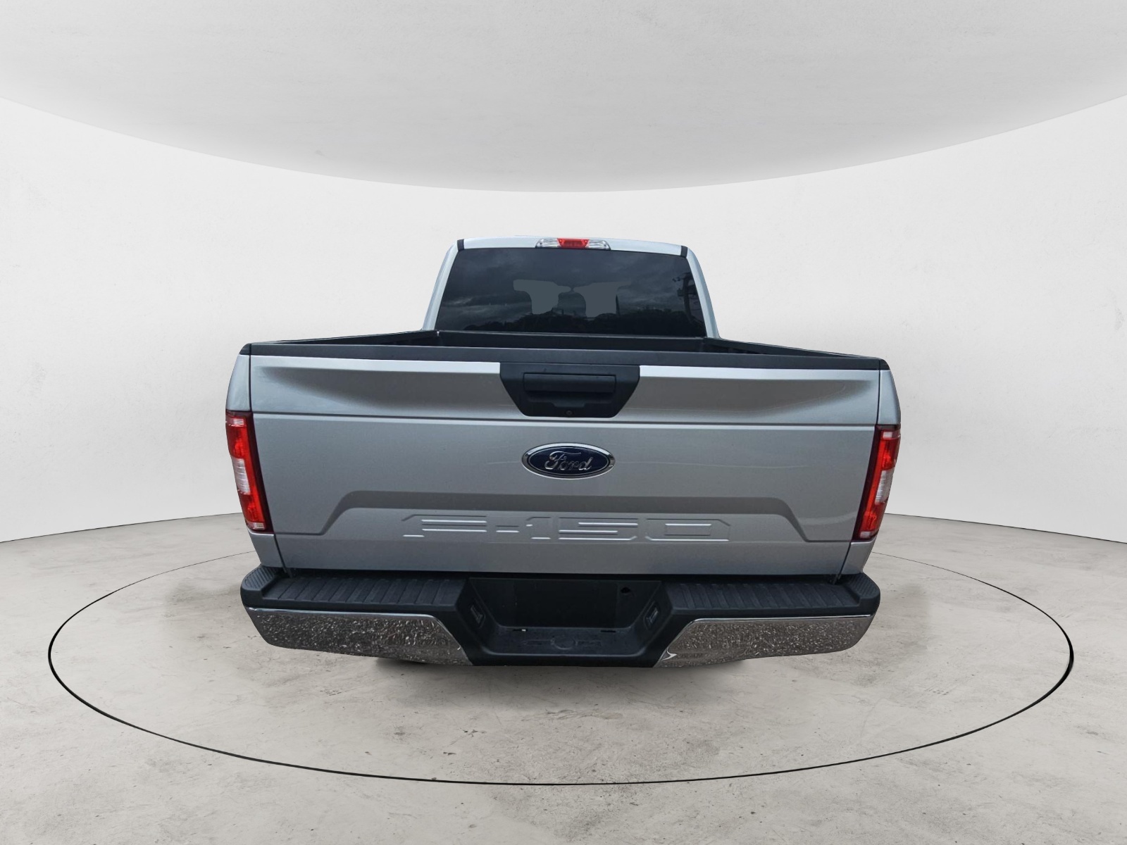 2019 Ford F-150 XLT 4