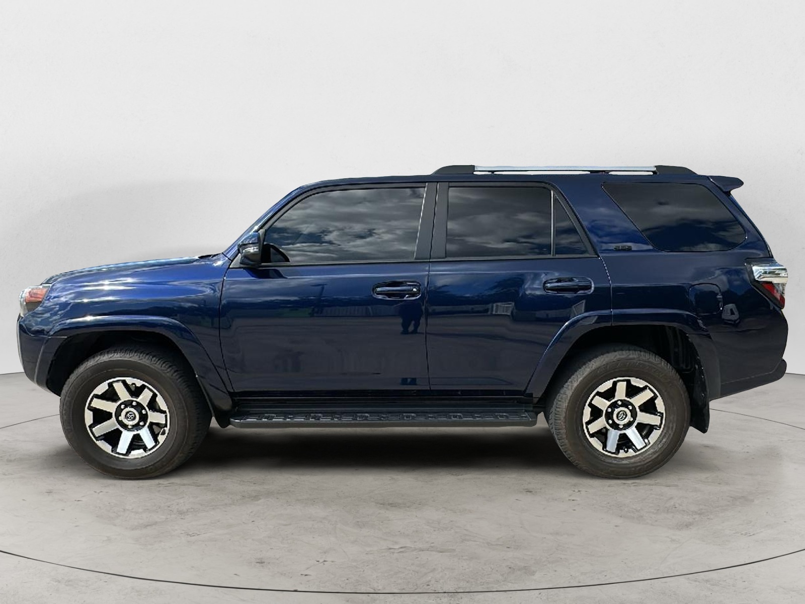 2021 Toyota 4Runner SR5 Premium 2