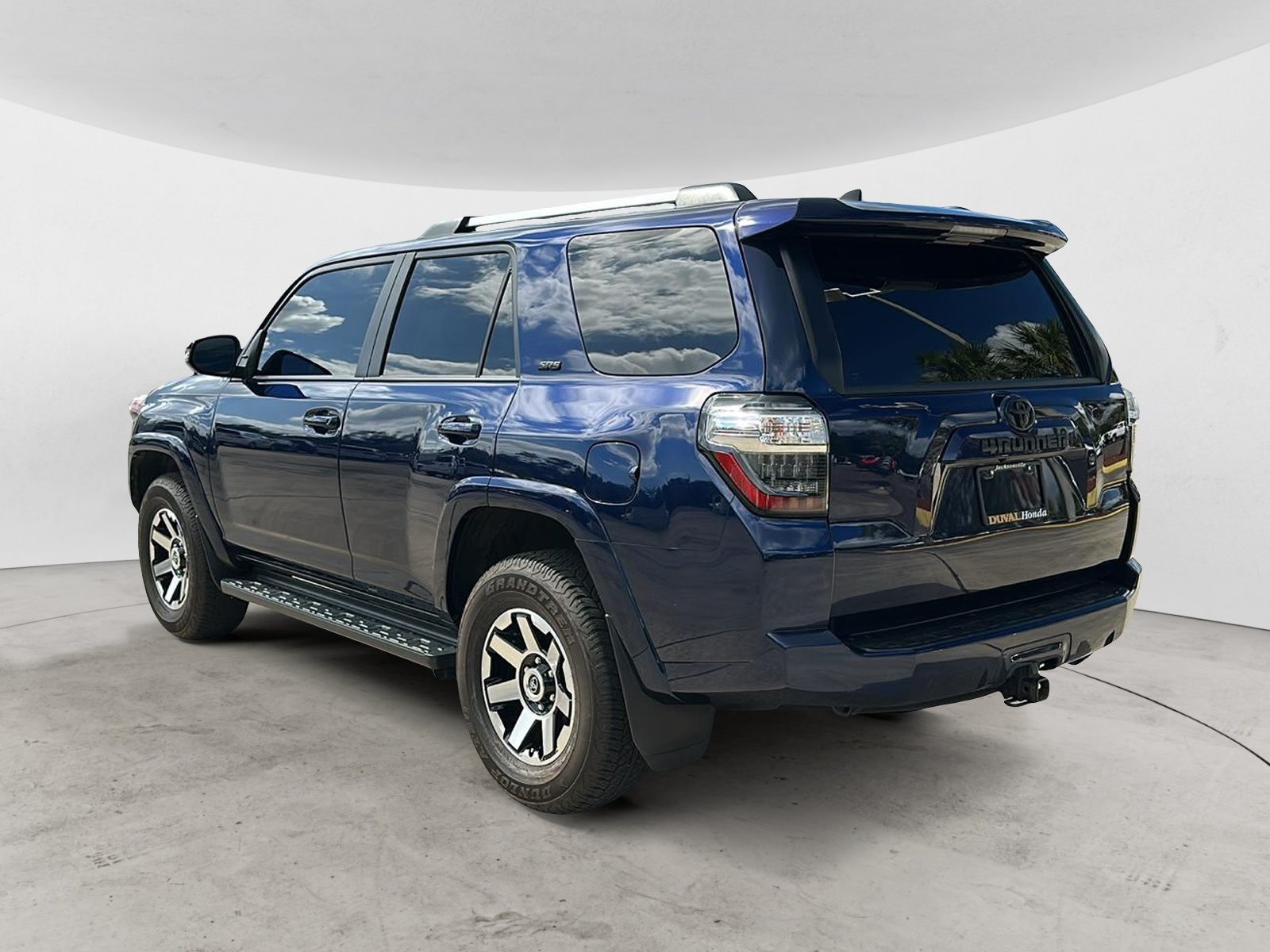 2021 Toyota 4Runner SR5 Premium 3