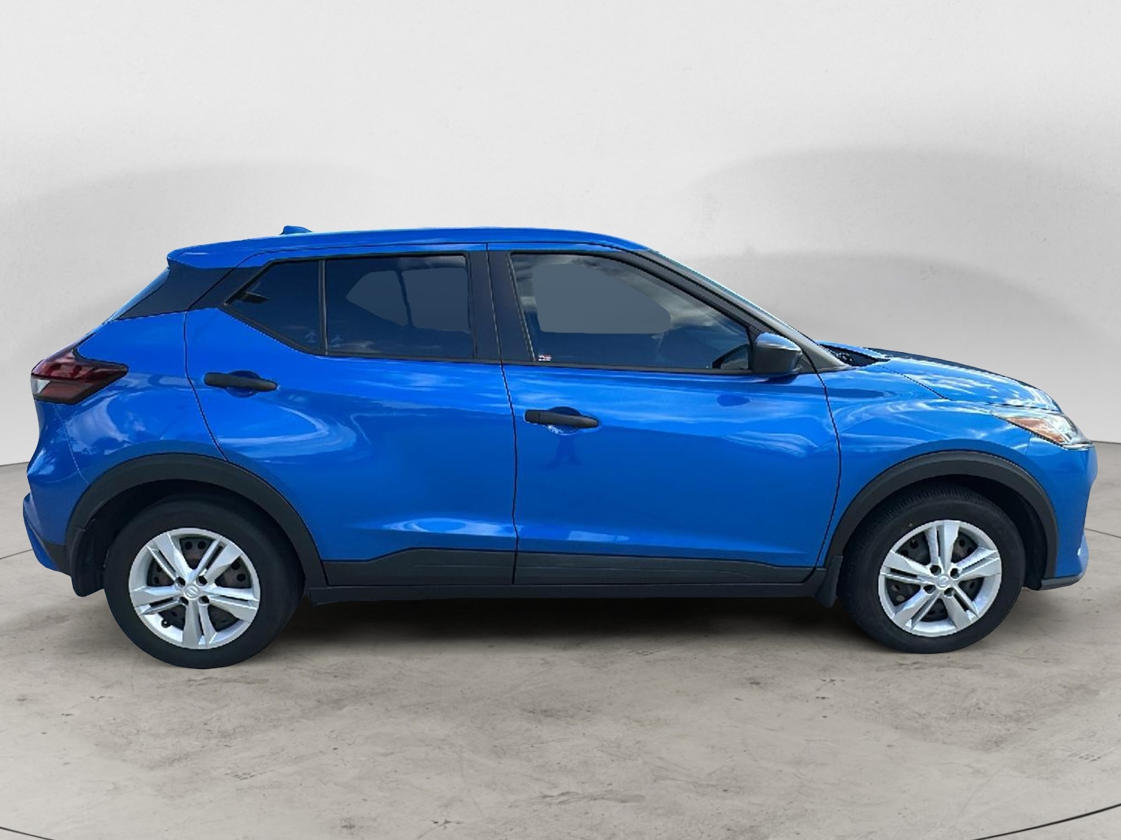 2021 Nissan Kicks S 6