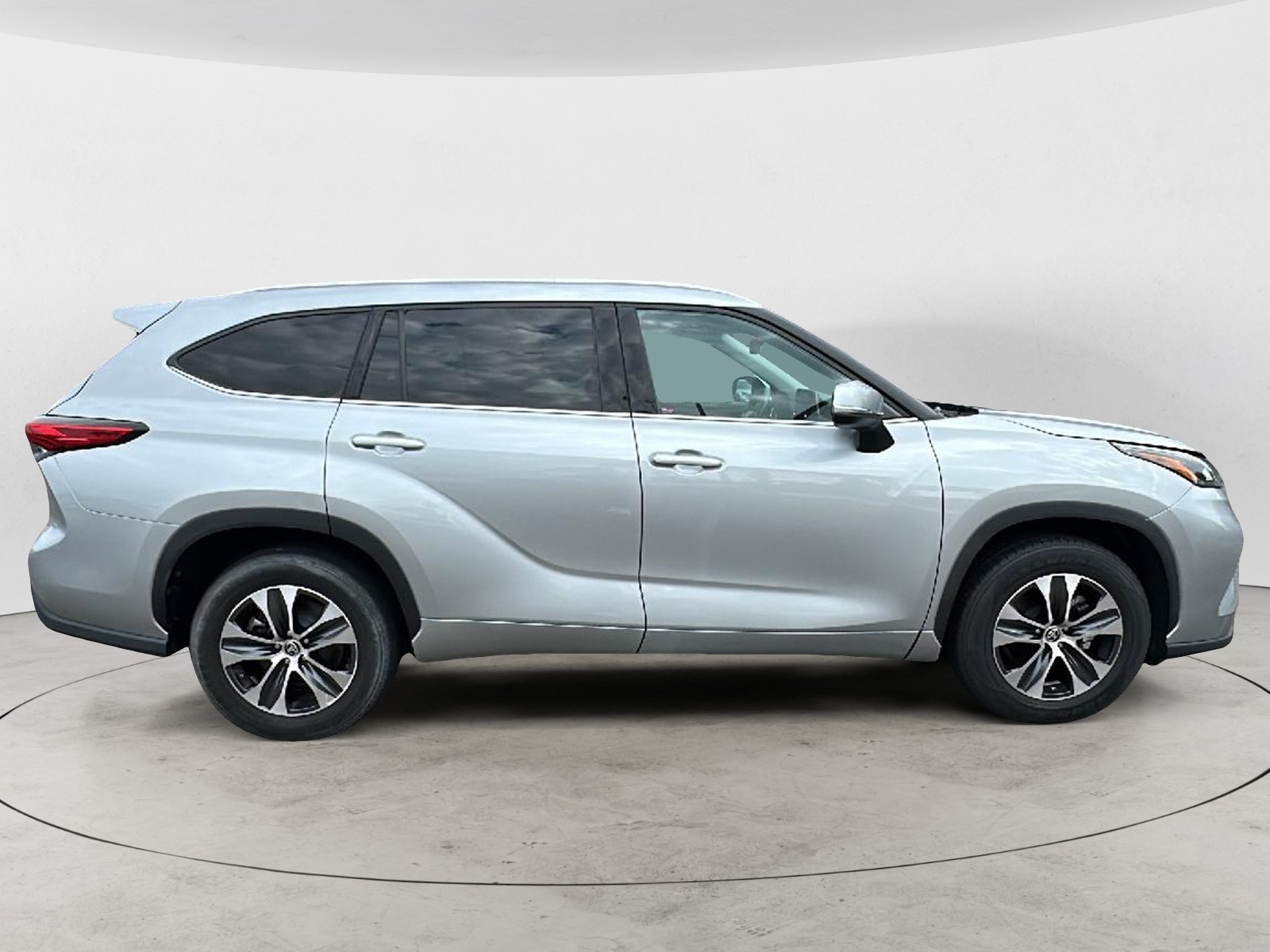 2021 Toyota Highlander XLE 6