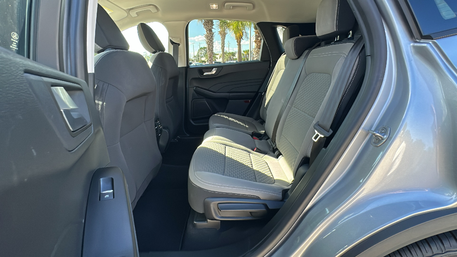 2021 Ford Escape SE Hybrid 12