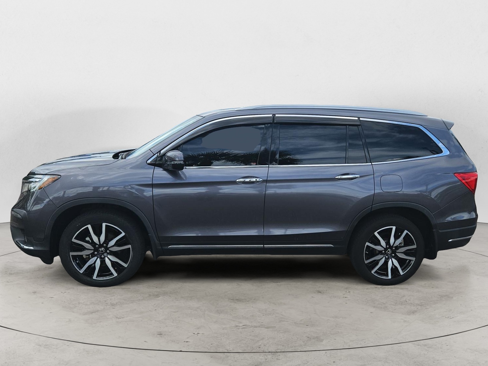 2022 Honda Pilot Touring 2