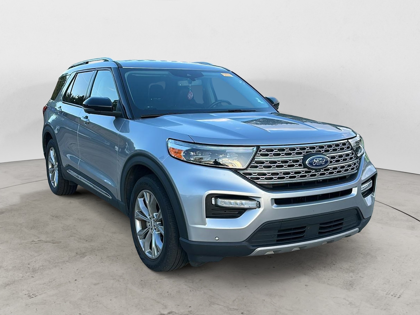 2022 Ford Explorer Limited 4