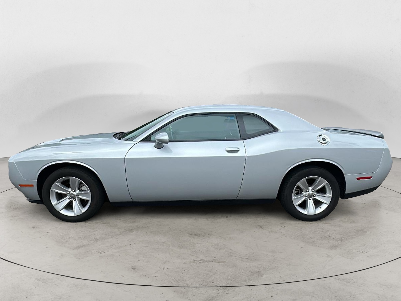 2023 Dodge Challenger SXT 4