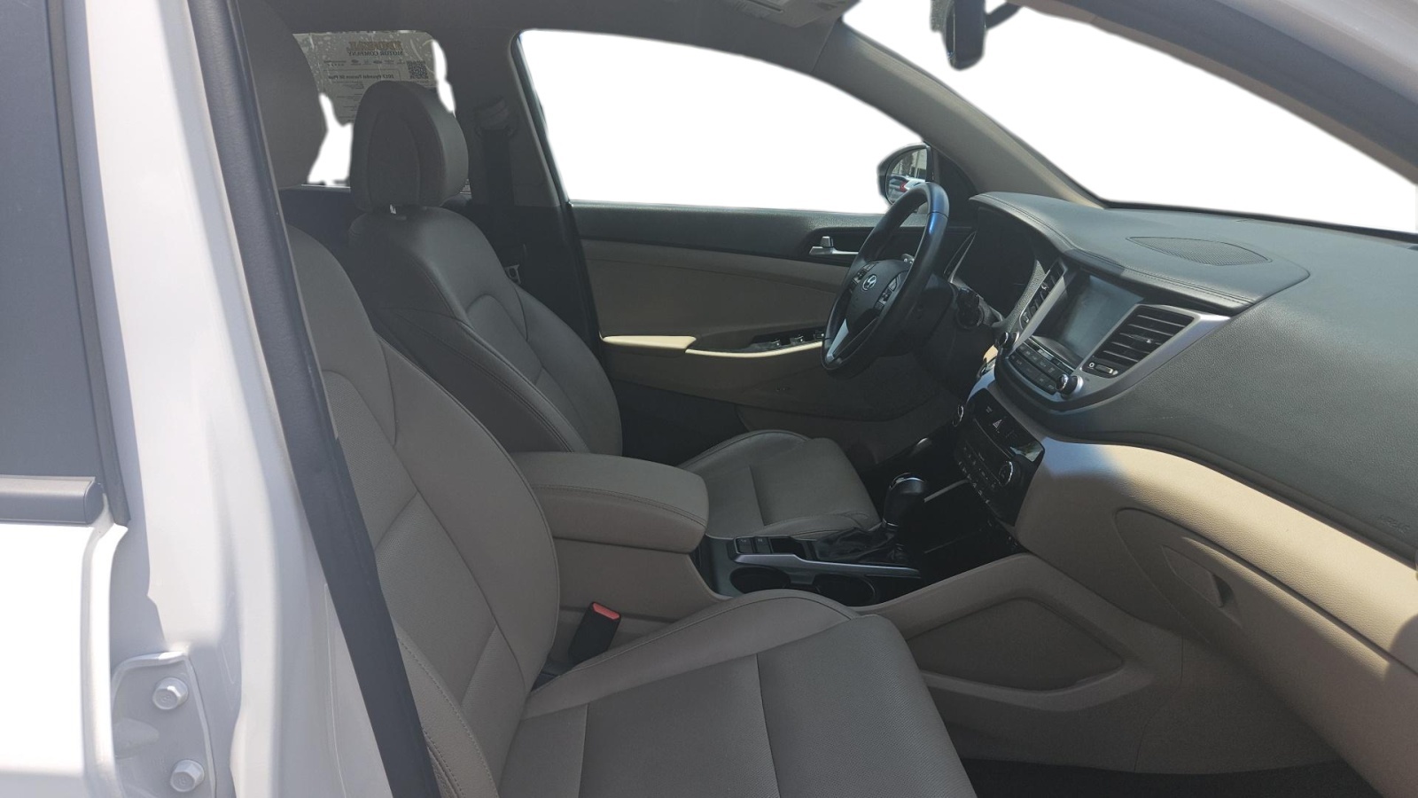 2017 Hyundai Tucson SE Plus 9