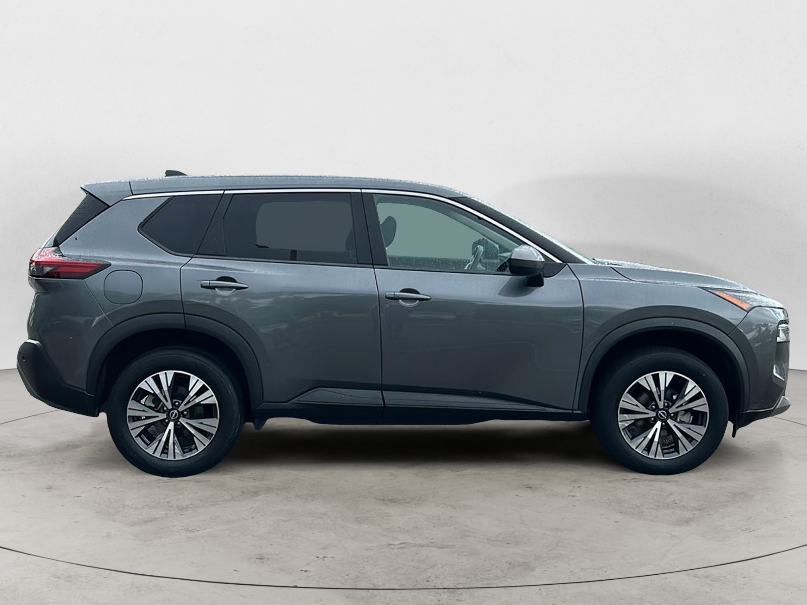 2023 Nissan Rogue SV 8