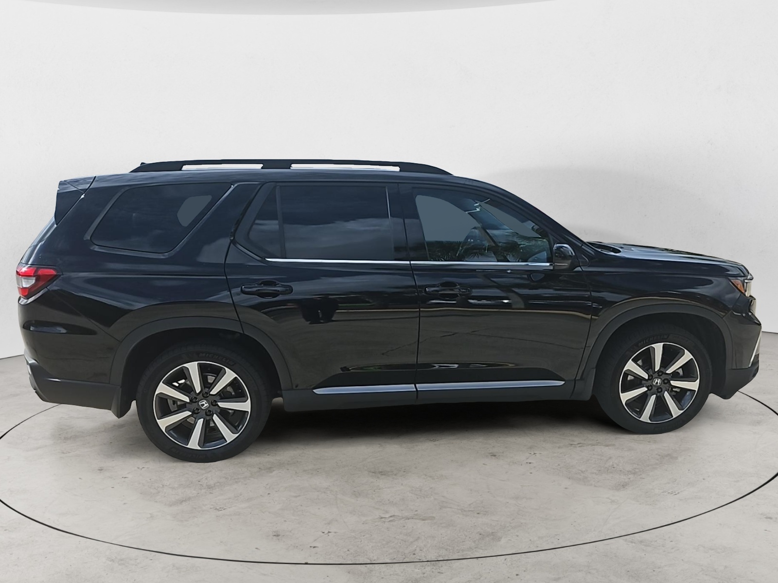 2024 Honda Pilot Touring 6