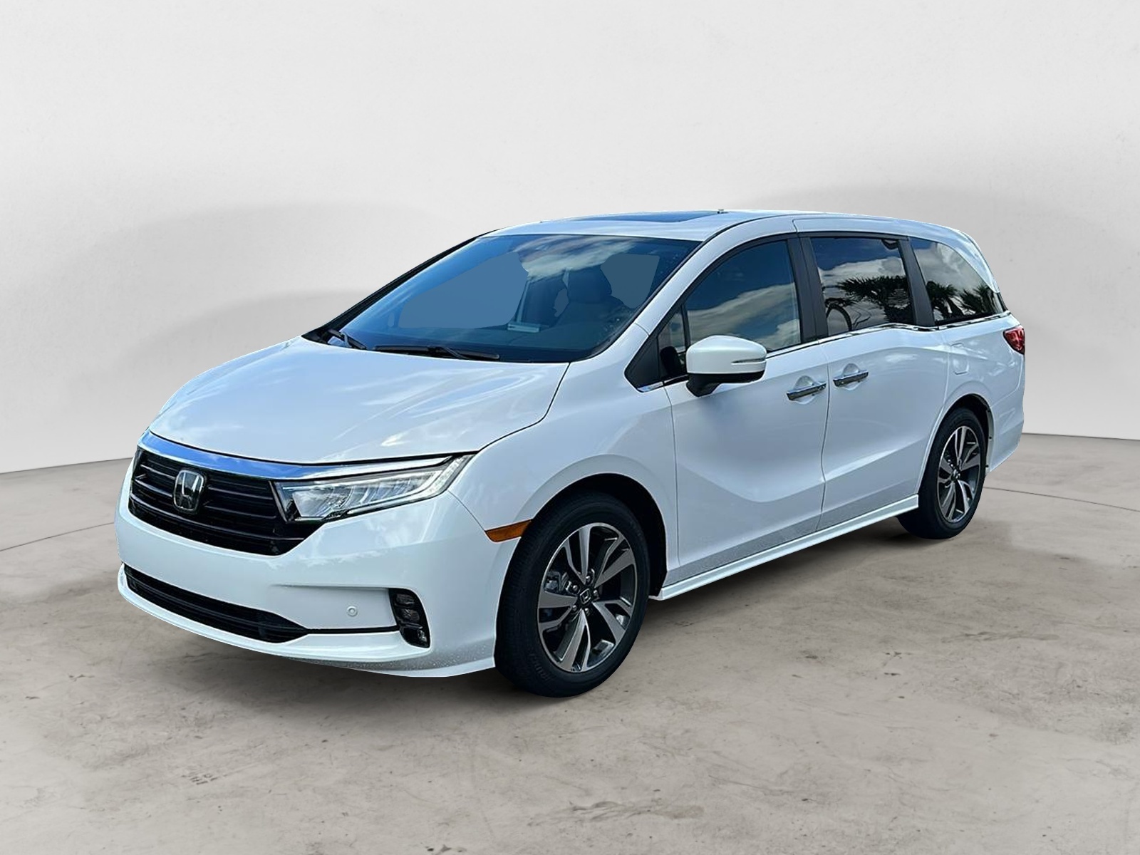 2024 Honda Odyssey Touring 3