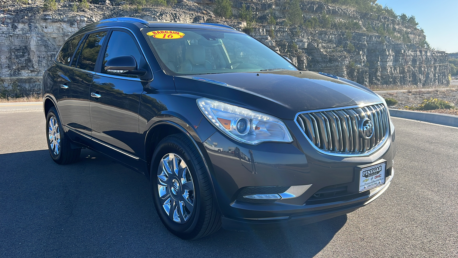 2016 Buick Enclave Leather 1