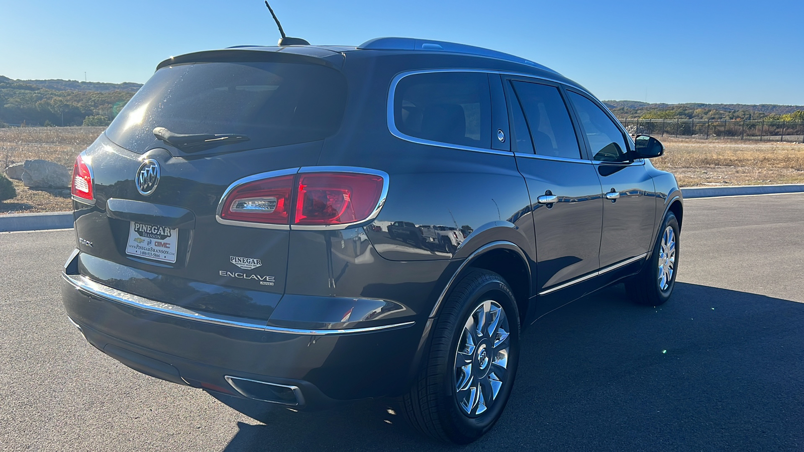 2016 Buick Enclave Leather 8