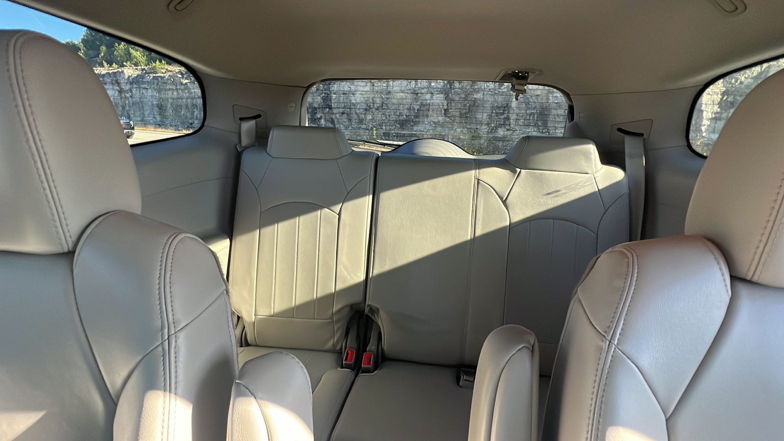 2016 Buick Enclave Leather 12