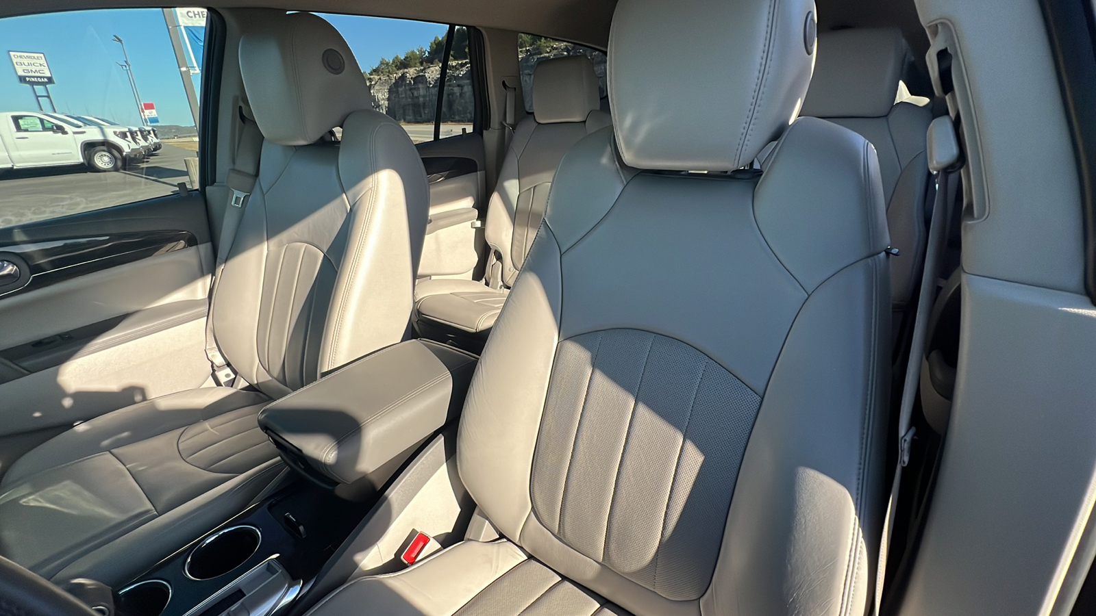 2016 Buick Enclave Leather 18