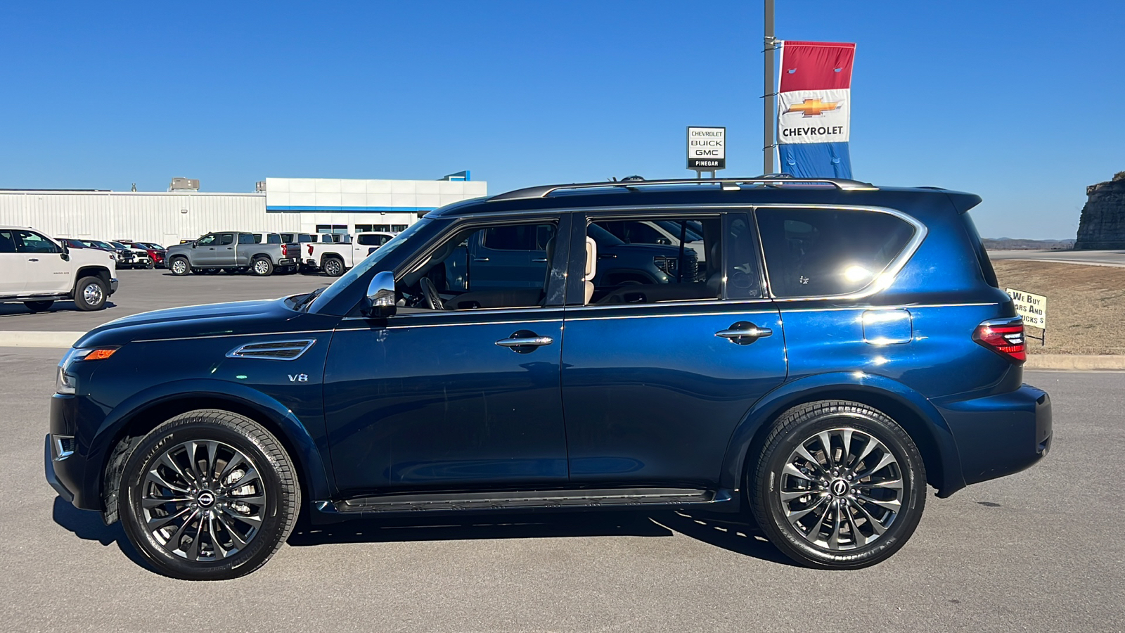 2022 Nissan Armada Platinum 4