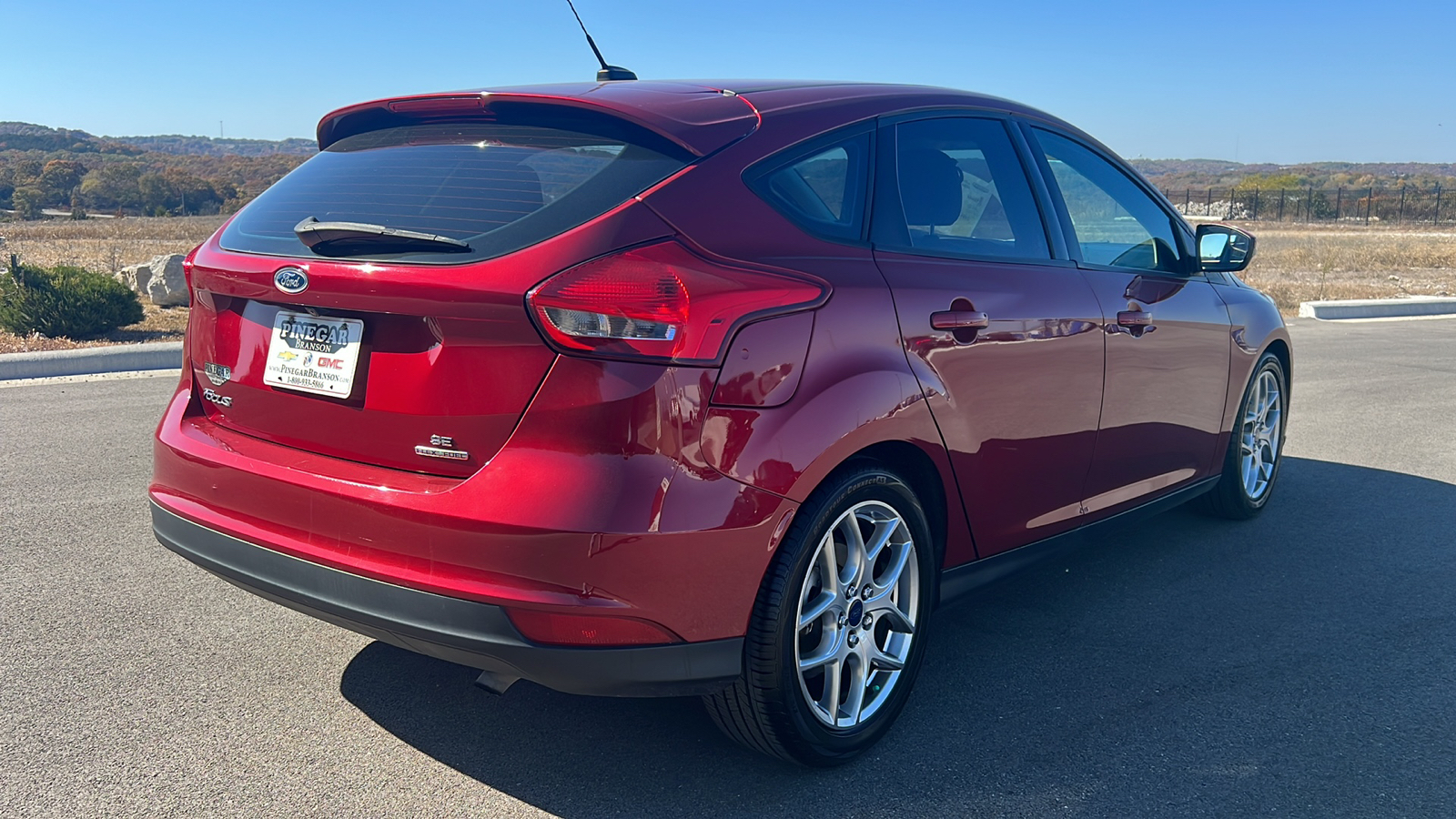 2015 Ford Focus SE 8