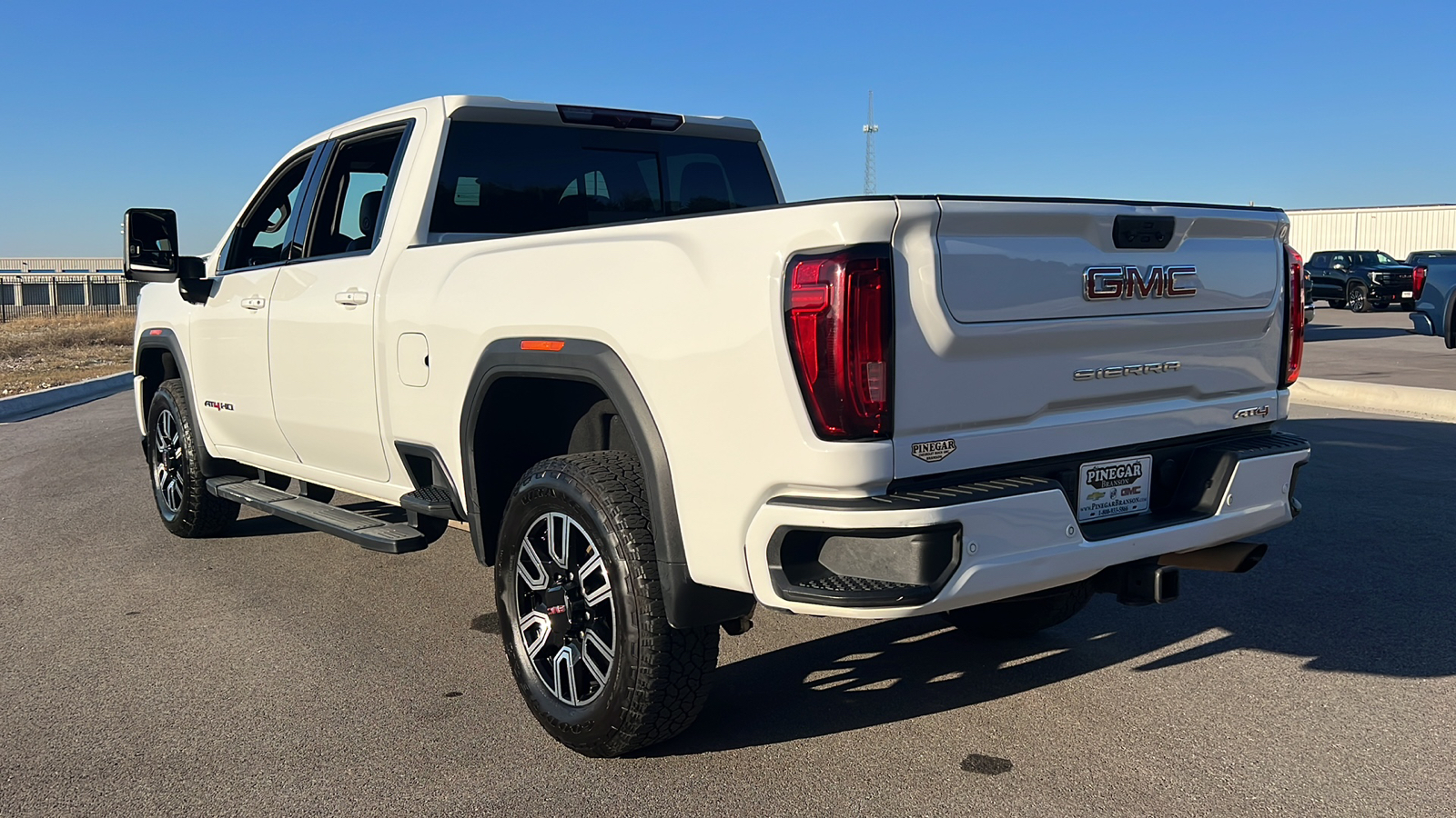 2022 GMC Sierra 2500HD AT4 6