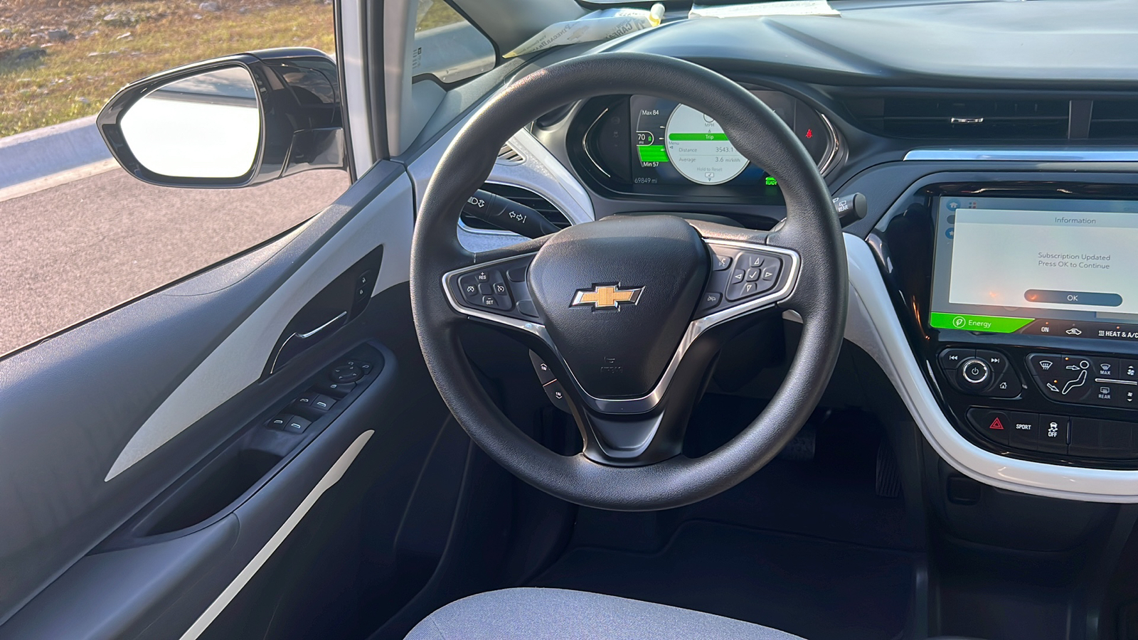 2017 Chevrolet Bolt EV LT 13