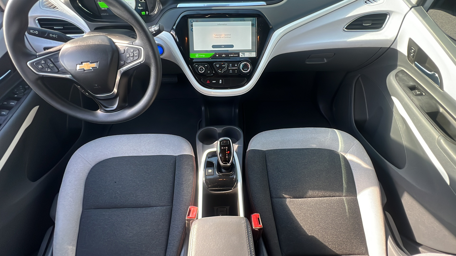 2017 Chevrolet Bolt EV LT 15