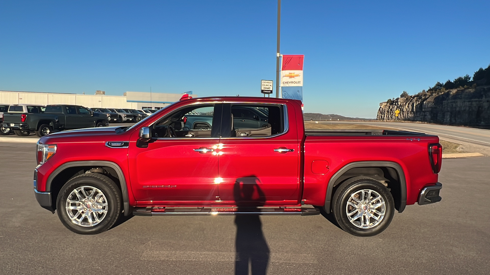 2021 GMC Sierra 1500 SLT 4