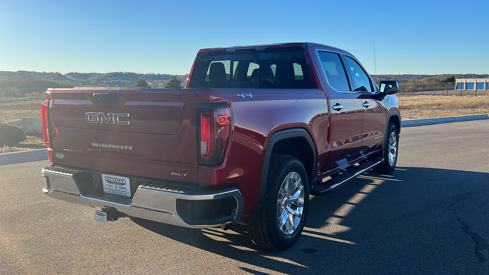 2021 GMC Sierra 1500 SLT 8