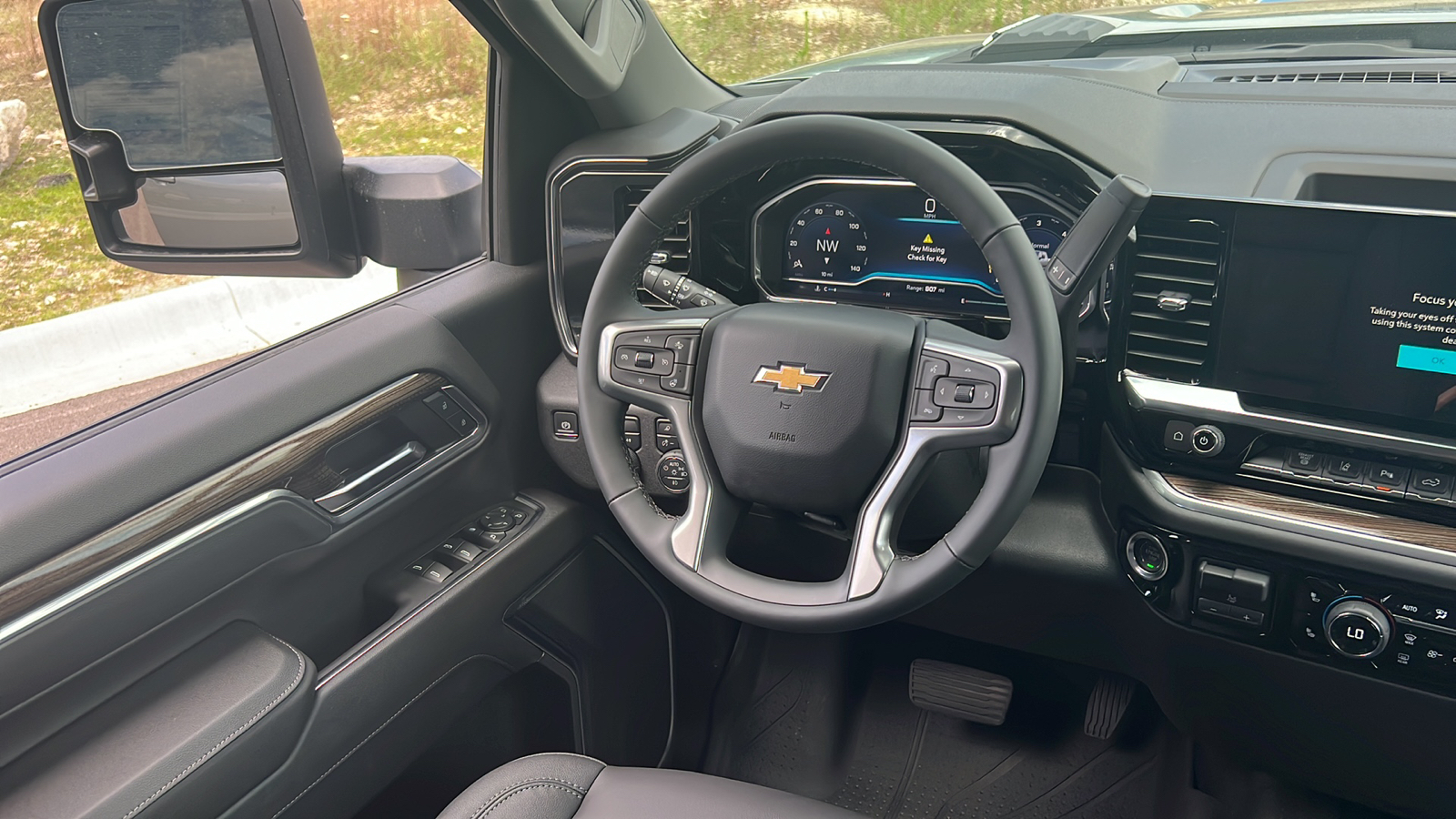 2024 Chevrolet Silverado 2500 LT 13