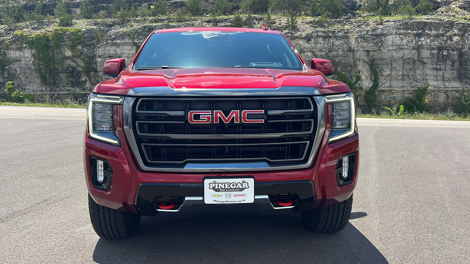 2024 GMC Yukon AT4 2