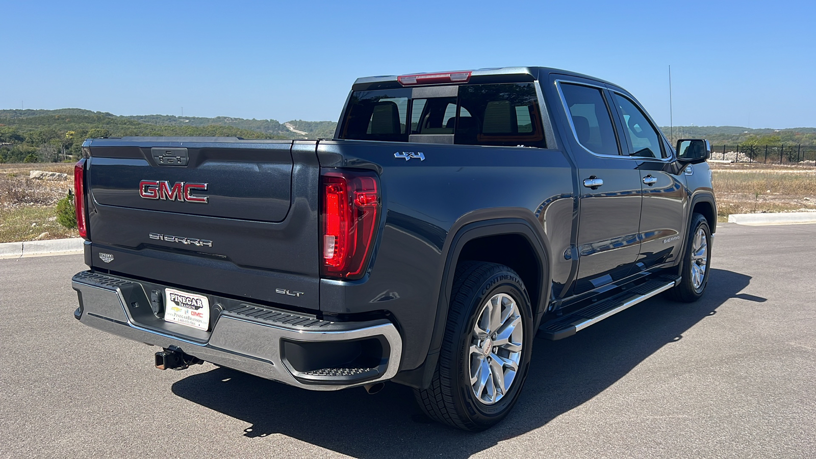 2021 GMC Sierra 1500 SLT 8